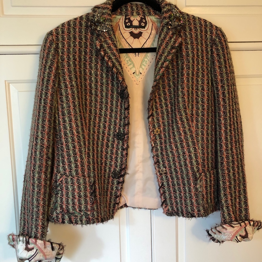 Tahari blazer